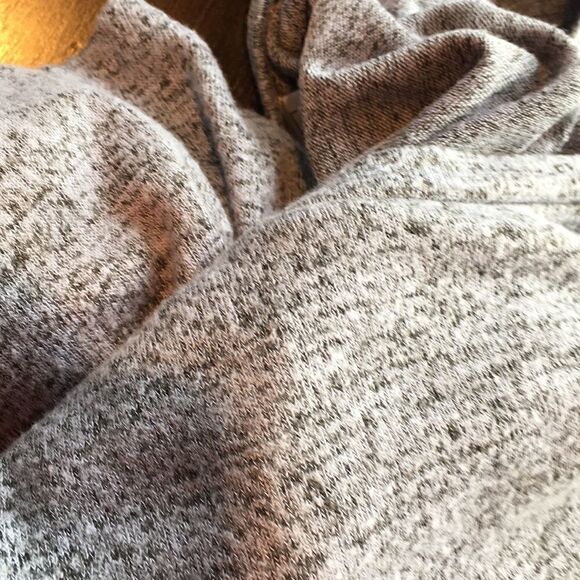 Republic long sleeve gray tee shirt soft fleece like pocket top L - Picture 6 of 6